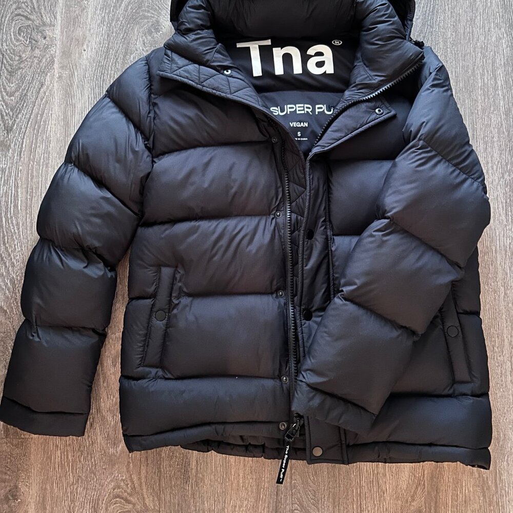 TNA Black Super Puffer Jacket